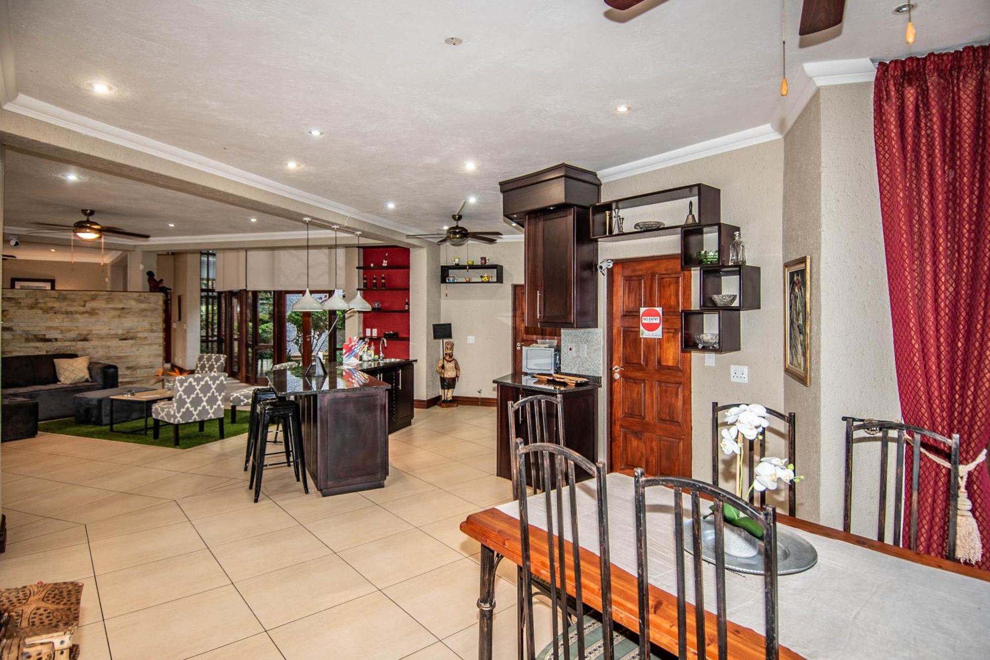 Hotel 7 Saint Andrew White River Esterno foto