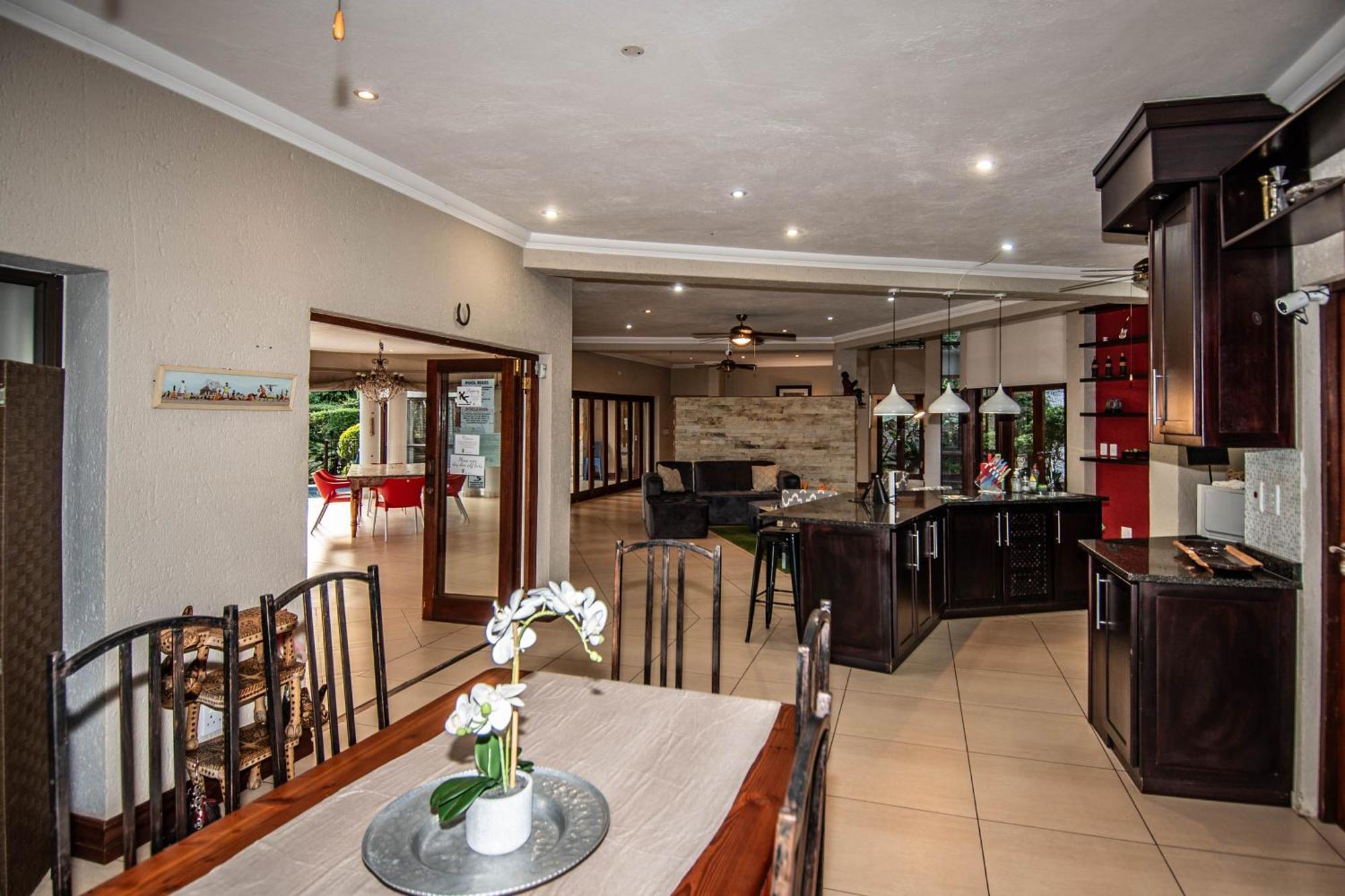 Hotel 7 Saint Andrew White River Esterno foto