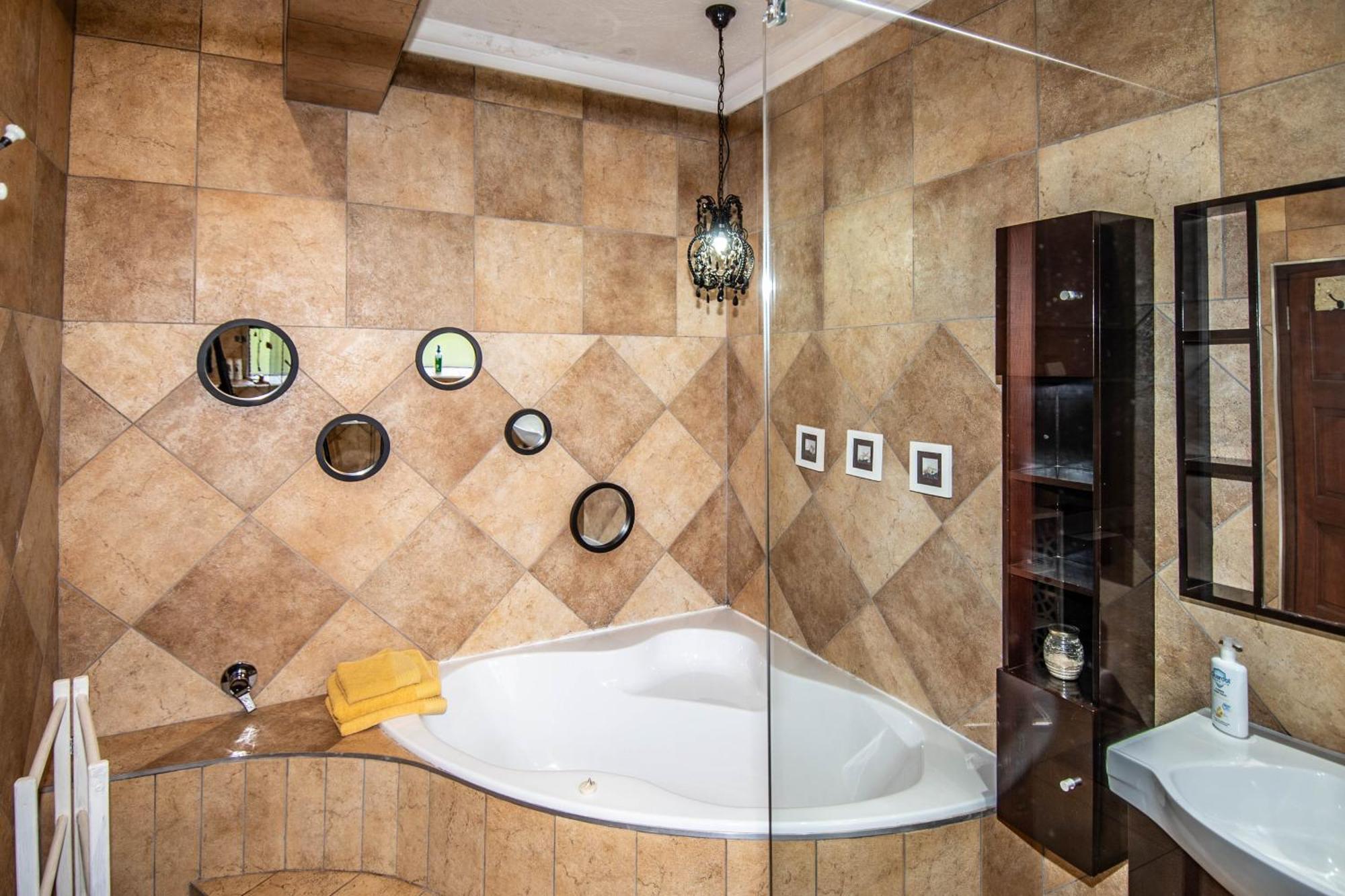 Hotel 7 Saint Andrew White River Esterno foto