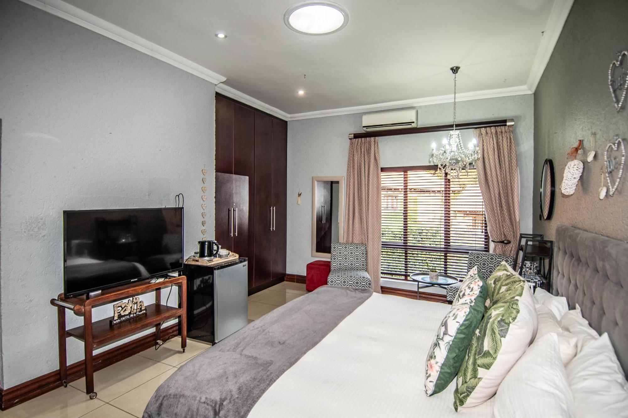 Hotel 7 Saint Andrew White River Esterno foto
