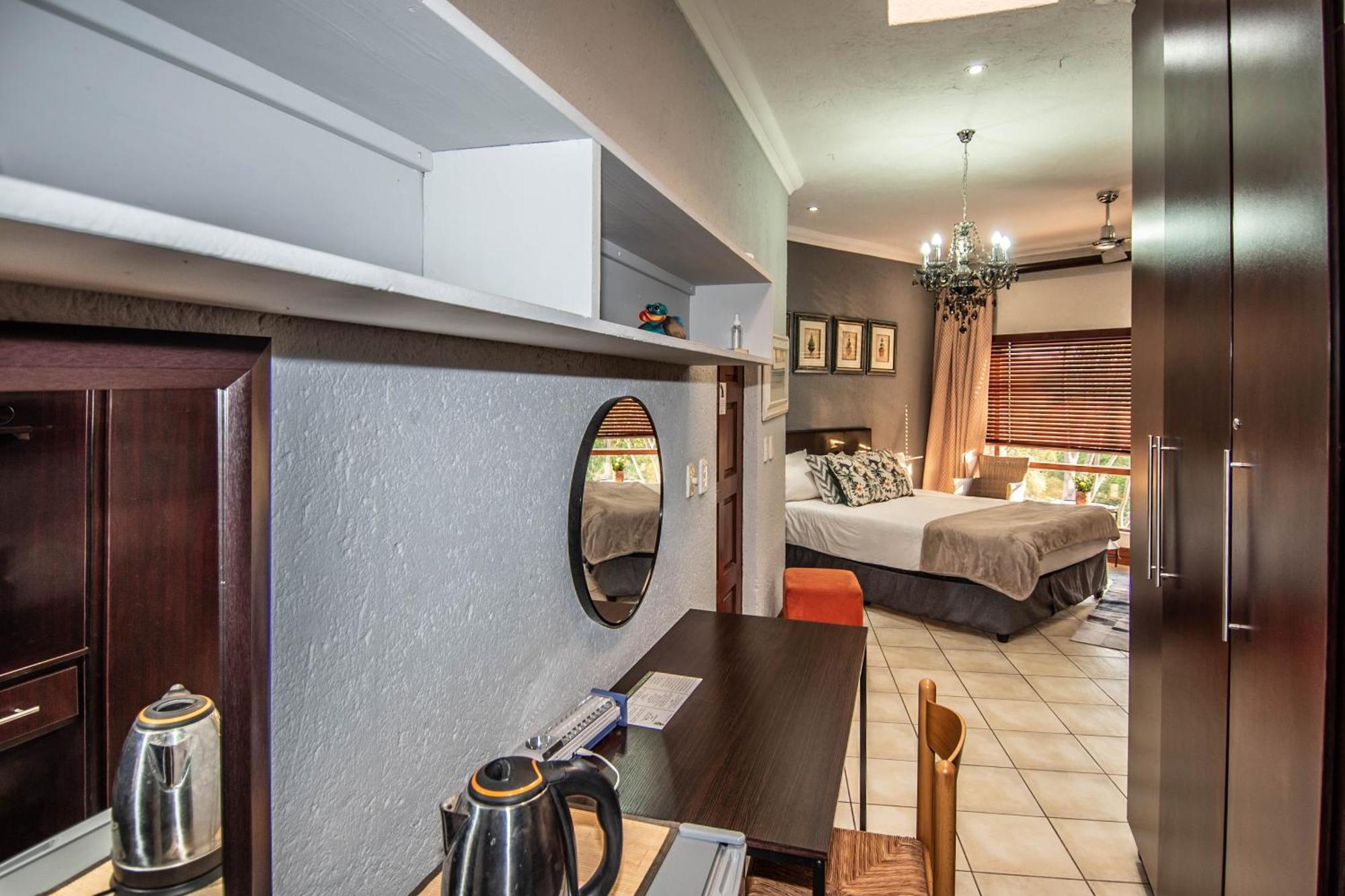 Hotel 7 Saint Andrew White River Esterno foto