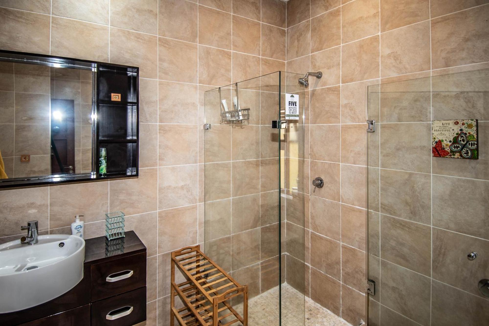 Hotel 7 Saint Andrew White River Esterno foto